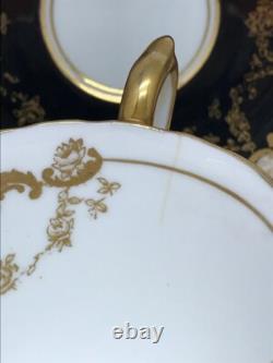 Service à café en porcelaine fine de Staffordshire Crown Vintage. Environ 1930.