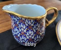 Service à café et à thé en porcelaine Benjarong thaïlandaise vintage. Détail doré 18 carats. Très bon état.