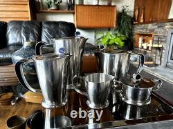 Service à café et à thé moderniste en acier inoxydable Gense de Suède des années 1960