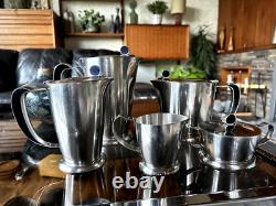 Service à café et à thé moderniste en acier inoxydable Gense de Suède des années 1960