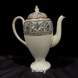 Service à café expresso en porcelaine Wedgwood Florentine Dragon vintage Angleterre noir