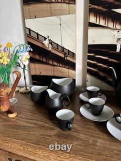 Service à café noir Rosenthal Raymond Loewy moderniste du milieu du siècle. Vintage. Excellent.