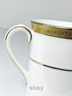 Service à café thé Royal Doulton ROYAL GOLD Demitasse 8 pièces Vintage H4980 Neuf avec étiquettes