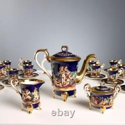 Service à café vintage G. V. R. Capodimonte en céramique d’Italie, XXe siècle, original
