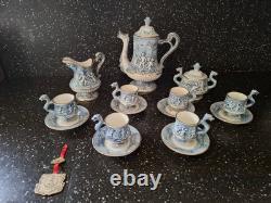 Service à café vintage R. Capodimonte Mas avec chérubin/dragon, bleu et blanc, bordure dorée