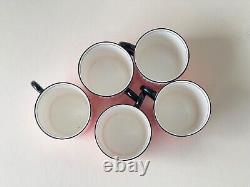 Service à café vintage Royal Doulton. 5 tasses. 5 soucoupes. 1 pot à lait. 1 pot à sucre. H562