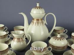 Service à café vintage X10 en porcelaine Bavaria bord feuilles et or XXe siècle