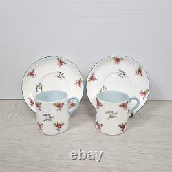 Service à café vintage en porcelaine de Chine de Shelley comprenant 13 pièces à motif floral Chintz fabriqué en Angleterre en très bon état.