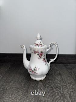 Service à dîner, café et thé Royal Albert Lavande Rose de 54 pièces vintage 1961