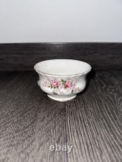 Service à dîner, café et thé Royal Albert Lavande Rose de 54 pièces vintage 1961