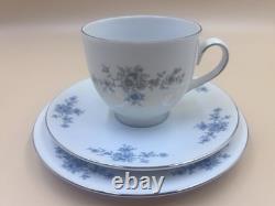 Service à dîner vintage Schwarzenbach pour l'hiver, théière, café, tasse et soucoupes