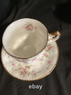 Service à thé Royal Albert Victoriana Rose 28 pièces, grande théière, cafetière, 12 duos