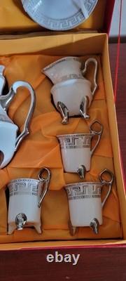 Service à thé/café blanc et doré au design japonais impérial vintage des années 1960 + vitrine de présentation