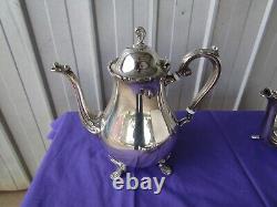 Service à thé, cafetière, pot à crème, sucrier, pinces en argent plaqué étain vintage