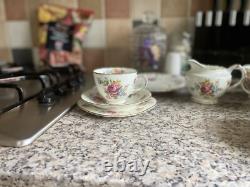 Service à thé en porcelaine fine vintage