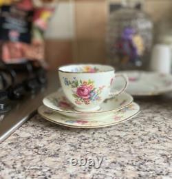 Service à thé en porcelaine fine vintage