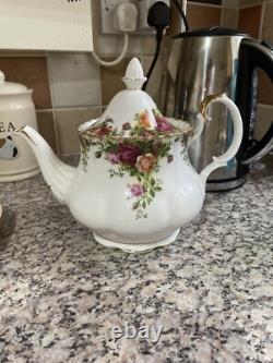 Service à thé en porcelaine fine vintage