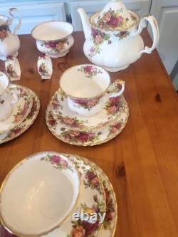 Service à thé et à café Vintage Royal Albert Old Country Roses (absolument charmant)