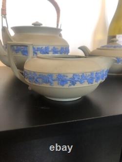 Service à thé et à café Wedgwood Drabware Jasperware de quatre pièces - Vintage rare