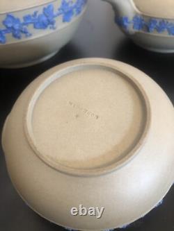 Service à thé et à café Wedgwood Drabware Jasperware de quatre pièces - Vintage rare