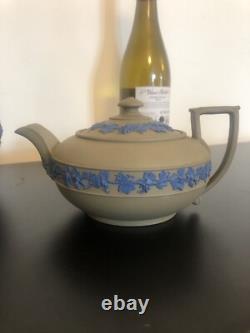 Service à thé et à café Wedgwood Drabware Jasperware de quatre pièces - Vintage rare