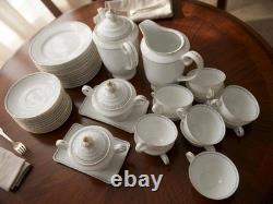 Service à thé et à café en porcelaine vintage Pirkenhammer Tchécoslovaquie blanc bleu et or