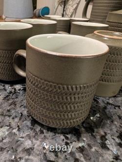 Service à thé et à café vintage Denby Chevron vert des années 1960, lot de 50 pièces en grès
