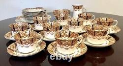 Service à thé et assiettes en porcelaine Roslyn Bone vintage fabriqué en Angleterre (36 pièces)