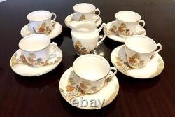Service à thé et assiettes en porcelaine Royal Stafford Bone China (27 pièces)