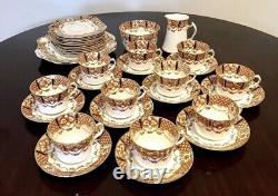 Service à thé et assiettes en porcelaine Vintage Roslyn Bone fabriqué en Angleterre (36 pièces)