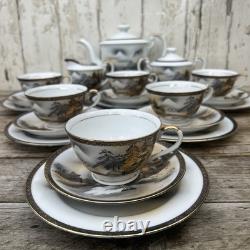 Service à thé japonais vintage en lithophanie Geisha avec tasse, soucoupe, assiette à côté x5 et théière