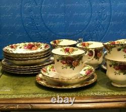 Service à thé vintage Royal Albert Old Country Roses de 18 pièces