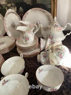 Service de dîner Royal Albert Serenity pour 6 personnes, service à café et service à thé