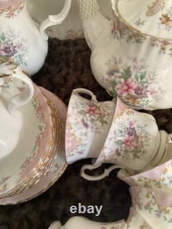 Service de dîner Royal Albert Serenity pour 6 personnes, service à café et service à thé