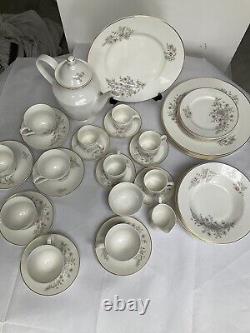 Service de dîner vintage Mayfair en fine porcelaine de Staffordshire, Angleterre, pour 6 personnes