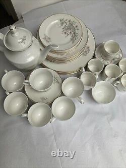 Service de dîner vintage Mayfair en fine porcelaine de Staffordshire, Angleterre, pour 6 personnes