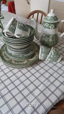 Service de table Vintage Anchor Memory Lane. Rare cafetière/théière avec tasses et assiettes