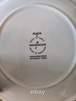 Service de table Wedgwood design Pêche 34 pièces