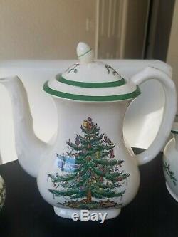 Spode Christmas Tree 14 Piece Thé / Café Set Nouvelle-angleterre Rare Vintage