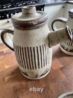 Superbe ensemble de café/thé de 10 pièces en poterie vintage de Tremar Cornwall, comprenant des pots à café et à thé.