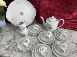 Superbe service à café vintage Limoges iconique et rare jamais utilisé monogramme Gl