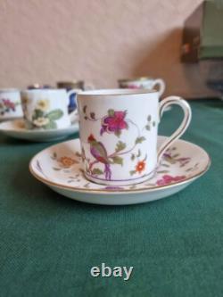 TASSES À CAFÉ EN CHINE ANCIENNE AVEC SOUS-TASSES