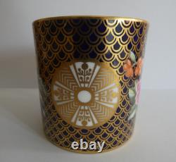 Tasse à café et soucoupe florale en porcelaine fine Spode vintage F1648-n