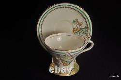 Tasse et soucoupe Aynsley peintes à la main, motif floral de corset crème avec bordure dorée et verte 1934-1939