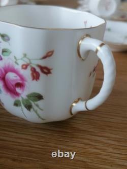 Tasses à café et soucoupes Royal Crown Derby Posies, 6 duos vintage, non utilisées, en boîte