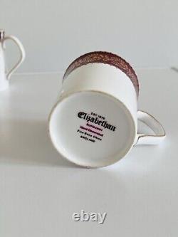 Tasses à café et soucoupes vintage de Bourgogne élisabéthaine