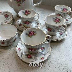 Théière en porcelaine bone china Royal Albert Vintage Tranquility, tasses, soucoupes, sucre et lait
