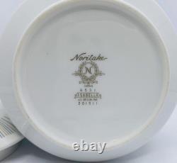 Théière vintage Noritake avec couvercle Isabella 6531 porcelaine blanche argent Japon