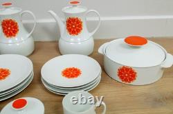 Un ensemble de dîner/café vintage des années 50 par Thomas Allemagne Tourbillon Orange