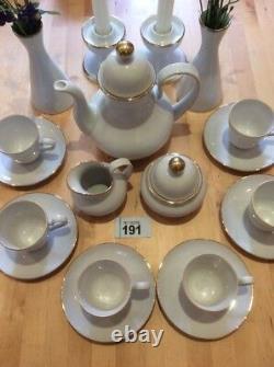 Un superbe service à café en porcelaine blanche avec bordure en or vintage - Bavarois